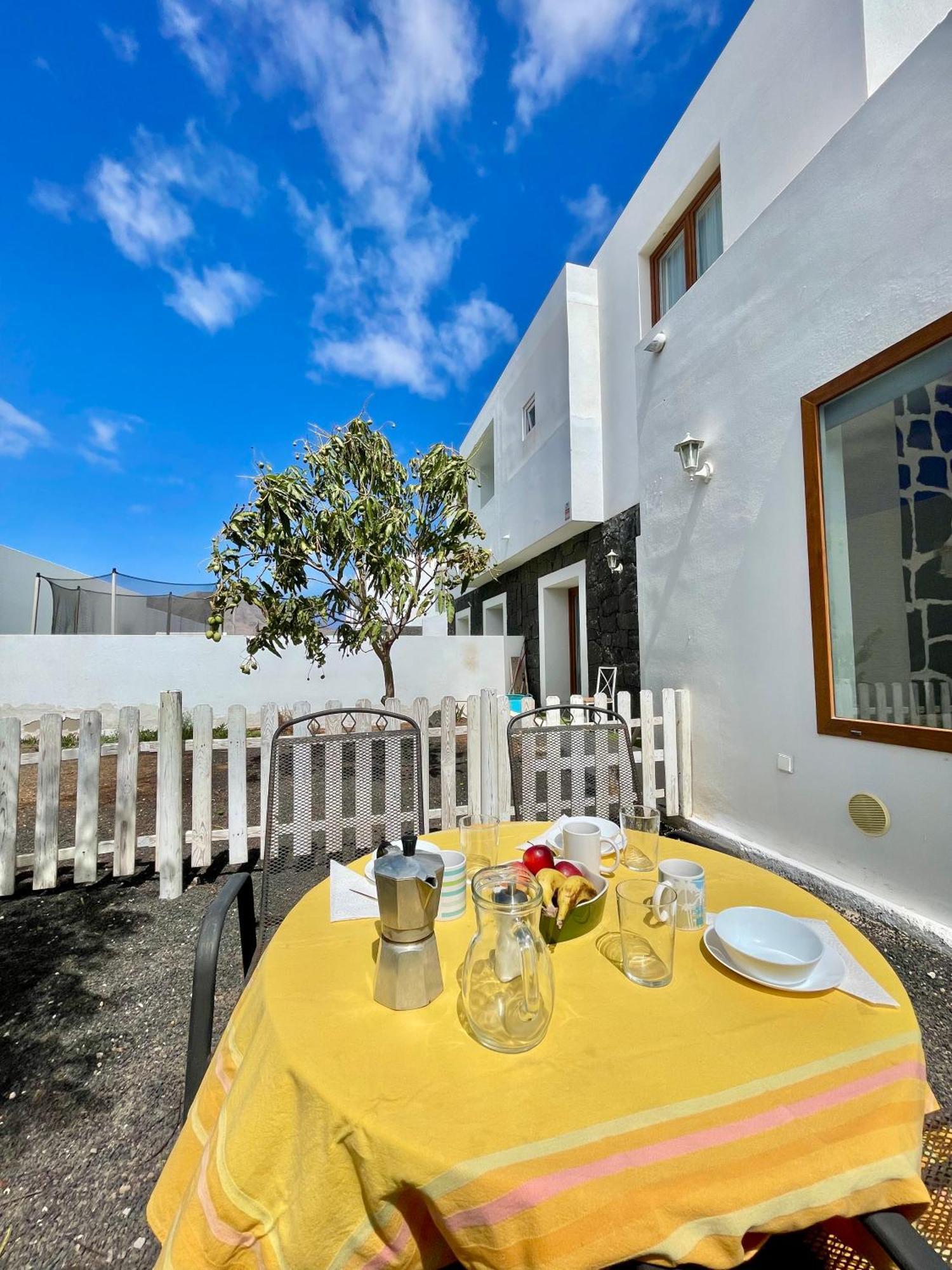 Loft La Cueva De Los Pajaros Playa Blanca  Exteriör bild